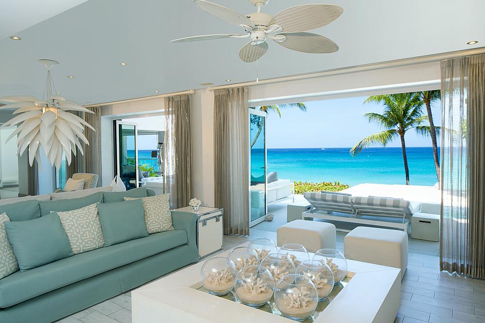 Beachfront villas in Barbados