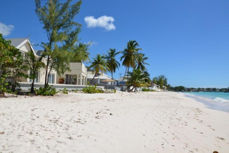 Cane Vale Beach House-Beachfront